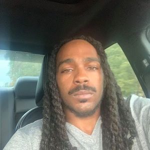 Meet your Posher, Darius